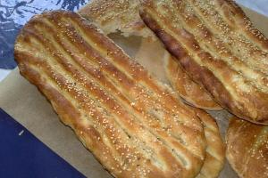 نان گران نمی شود